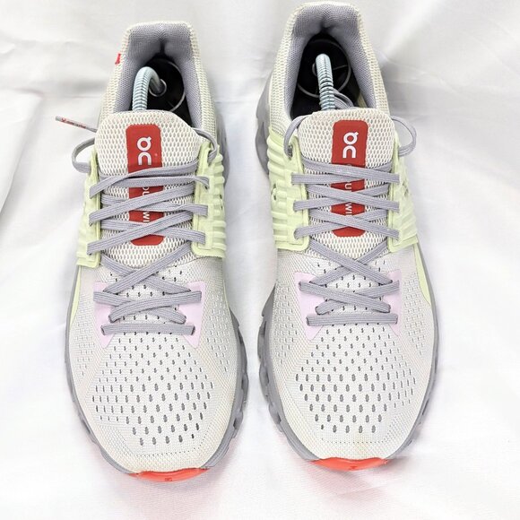 On Cloud swift shoes size 8W - Picture 7 of 9